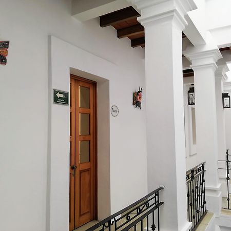 Hotel Aitana Oaxaca Екстериор снимка