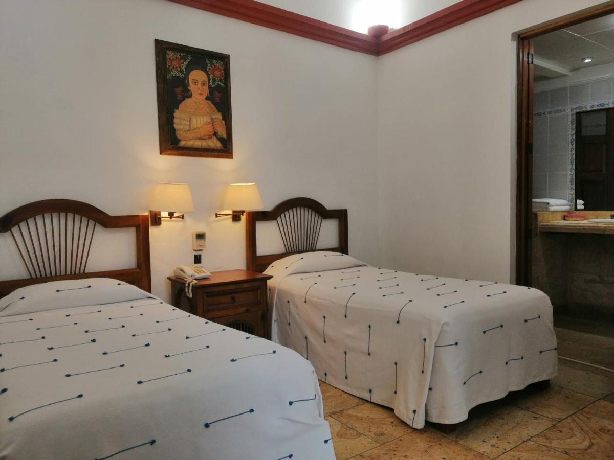 Hotel Aitana Oaxaca Екстериор снимка