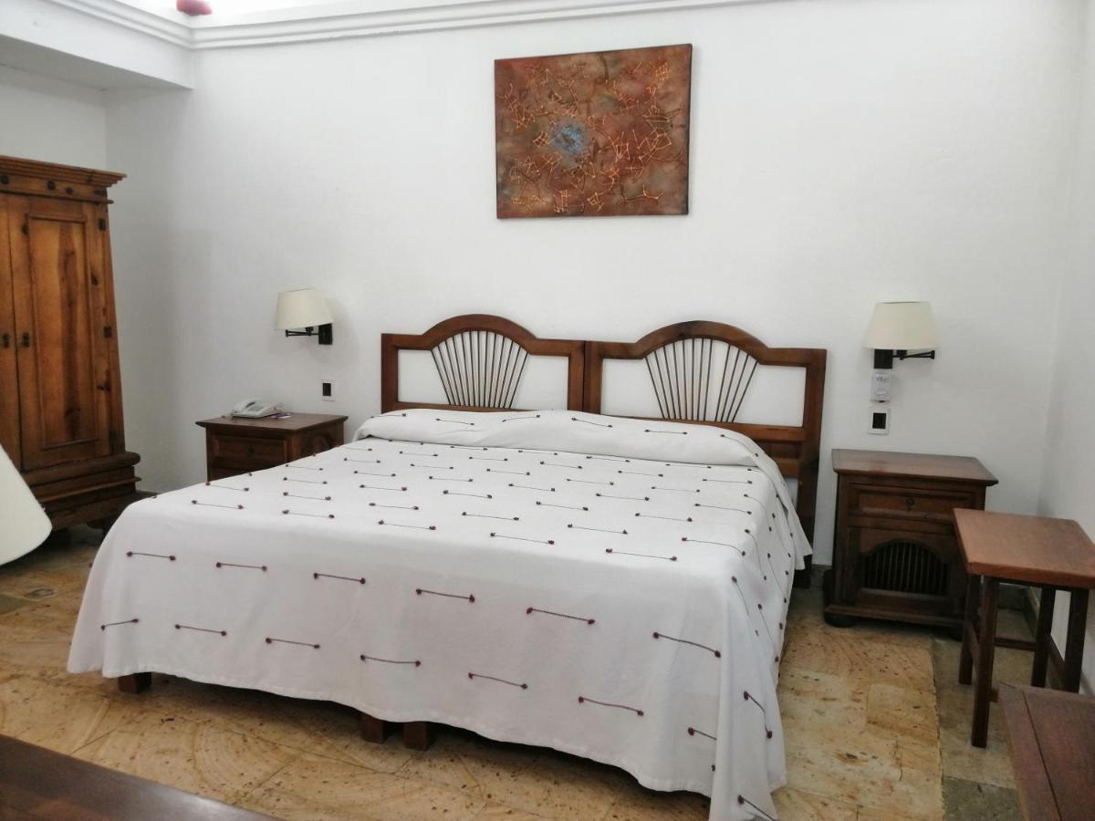 Hotel Aitana Oaxaca Екстериор снимка