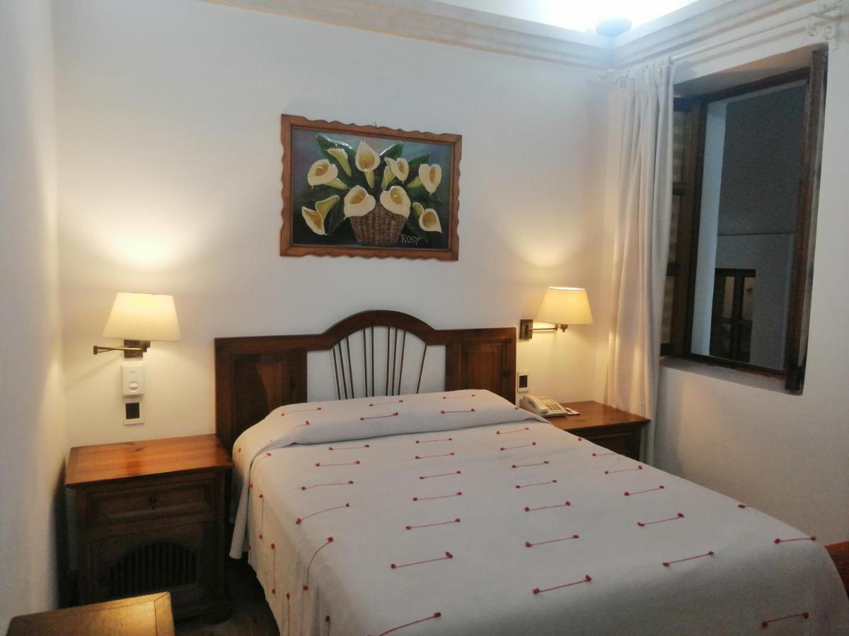 Hotel Aitana Oaxaca Екстериор снимка