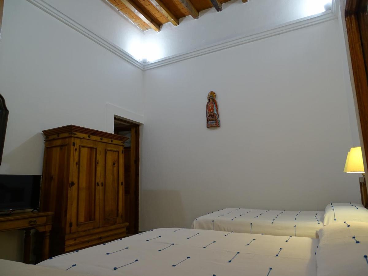 Hotel Aitana Oaxaca Екстериор снимка