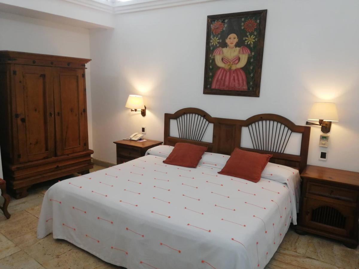 Hotel Aitana Oaxaca Екстериор снимка