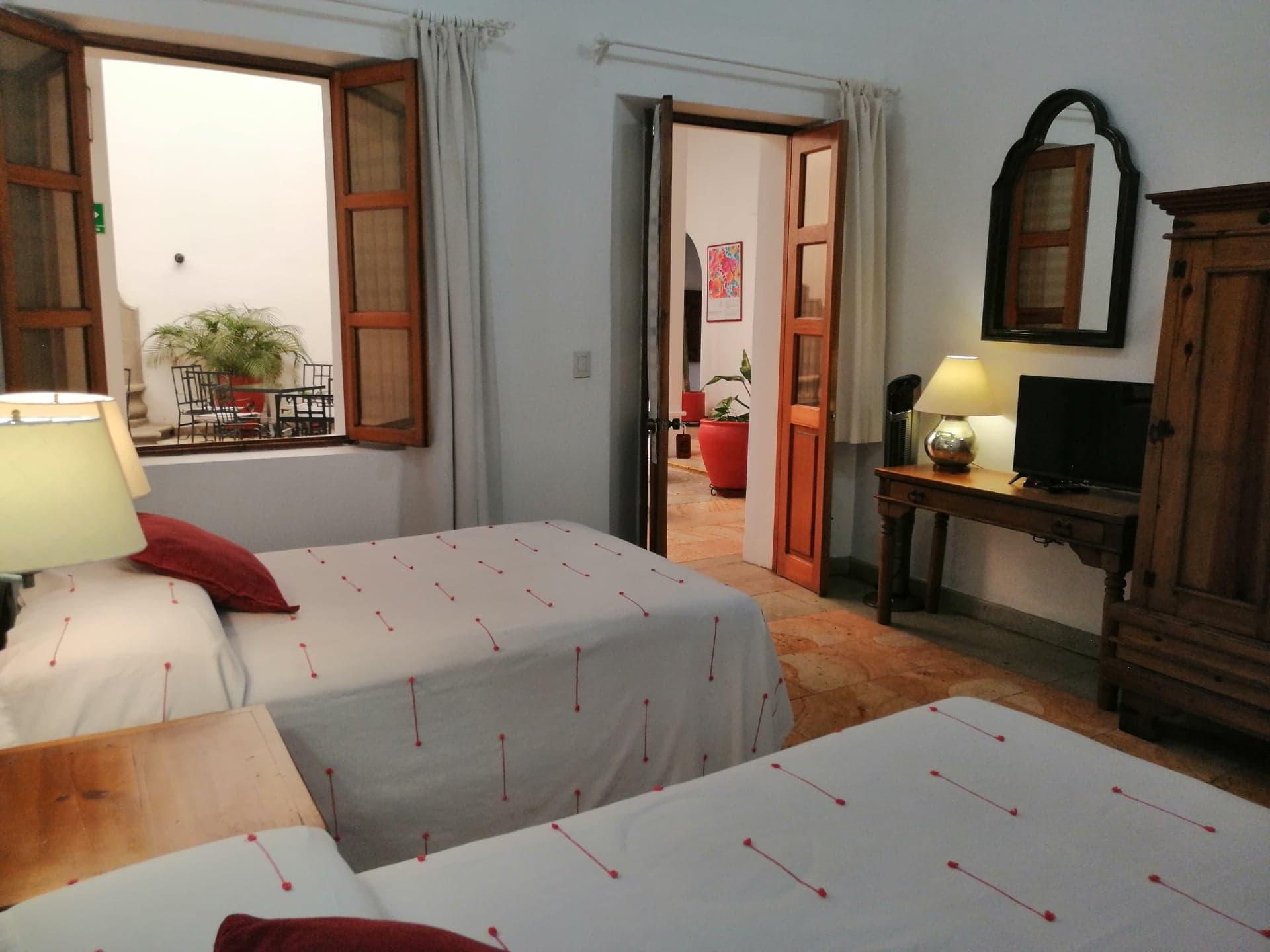 Hotel Aitana Oaxaca Екстериор снимка